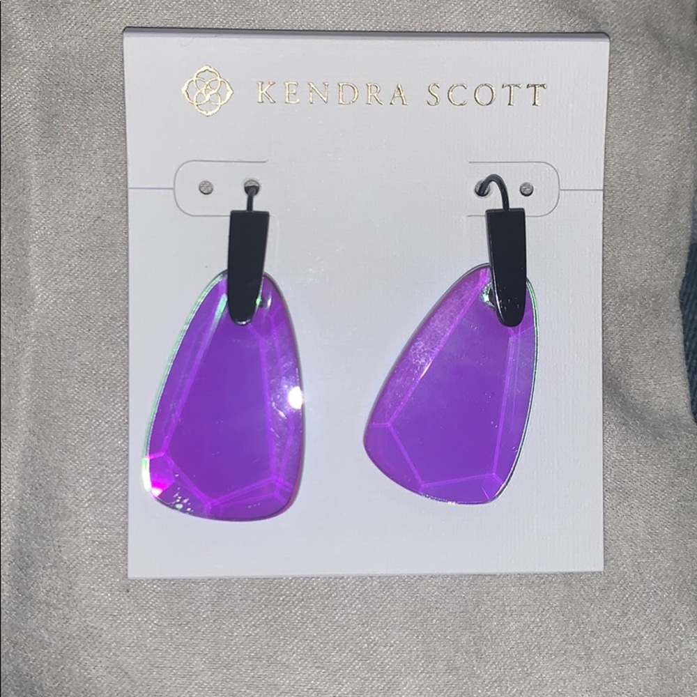 KS earrings 🚨SOLD🚨